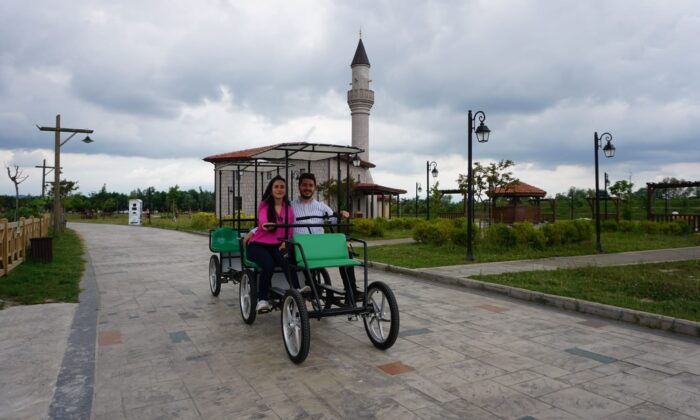 Ziyaretçilerin merkezi “Çarşamba”