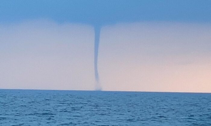 Zonguldak’ta hortum paniği