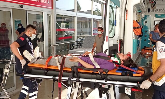 Adana’da trafik kazası: 2’si çocuk 6 yaralı