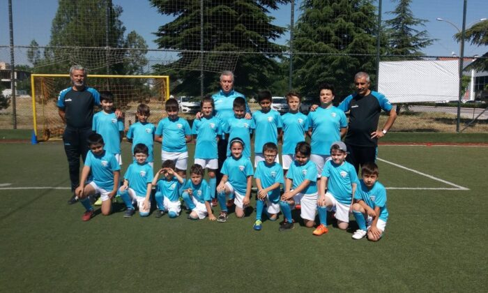 Geleceğin futbolcular burada yetişiyor