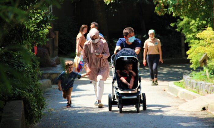 Hayvanat bahçesi kapılarını bu kez Türkiye’nin akciğerleri için açtı