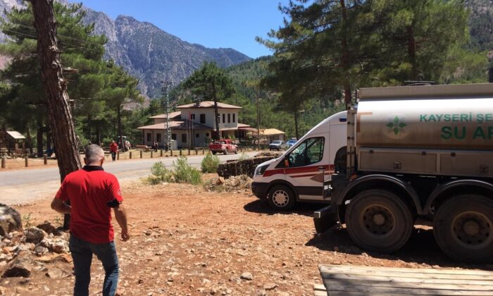 Kayseri Şeker Aladağlar Milli Parkı’ndaki yangın için seferber oldu