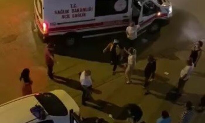 Kıskançlık nedeniyle boşanma aşamasındaki karısını vurdu