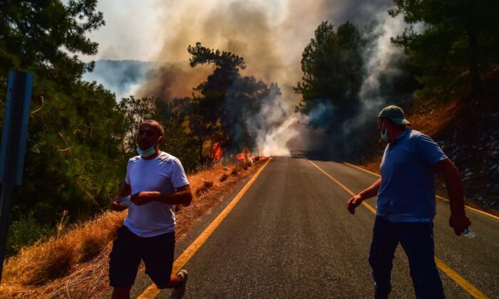 Marmaris’te alevler bir anda yükseldi