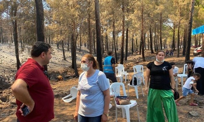 Mut Belediyesi yangın bölgesinde su ve kumanya dağıttı
