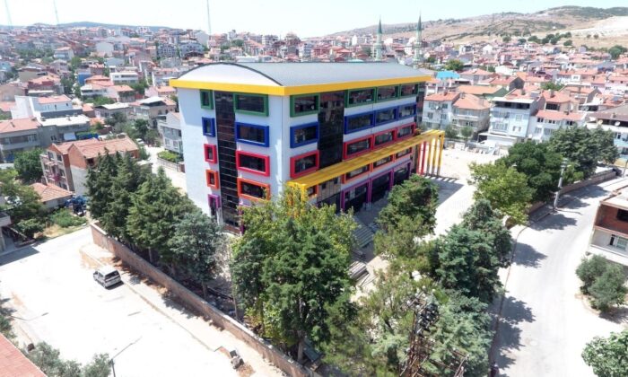 Sakarya İlkokulu yeni eğitim öğretim yılına yetiştirilecek