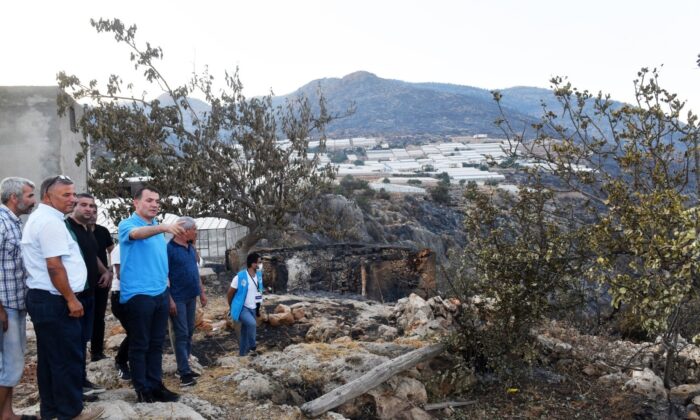 Yenişehir Belediyesi yangın söndürme çalışmalarına destek verdi