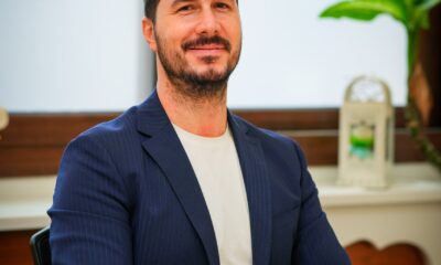 Fizyoterapist Yiğit Tırnova, kayropraktik tedavi ve manuel terapi ile, danışanlarına daha sağlıklı ve ağrısız bir yaşam sunmayı hedefliyor.