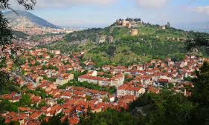 Kütahya Nakliyat Ambarı Firmaları Arasında Zirve Ambar Farkı