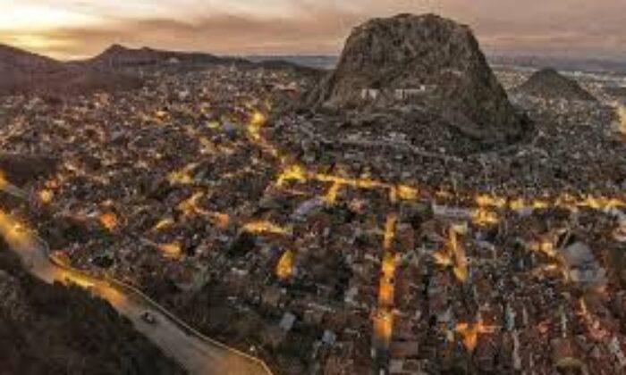 Depolama Hizmetlerinde Afyon’un Zirve Noktası